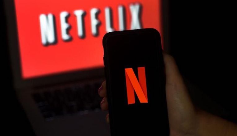 Netflix conferma il lancio di un abbonamento più economico (e con pubblicità)