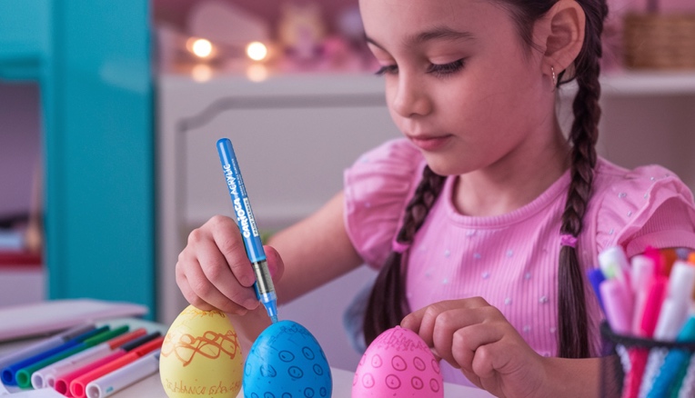 Per decorare le uova di Pasqua, arriva il nuovo Acrylic Paint Marker di Carioca