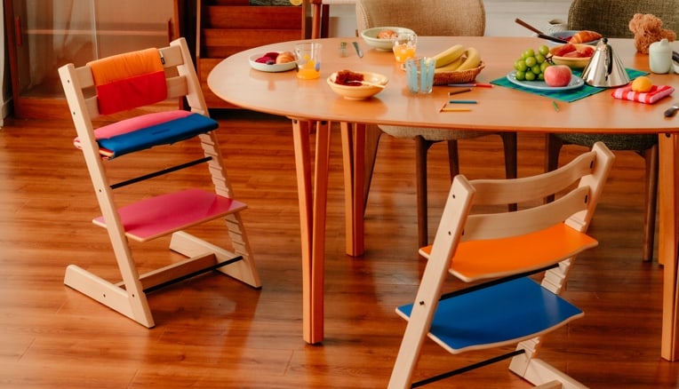 Stokke presenta la sua sedia evolutiva Tripp Trapp MoMA Edition